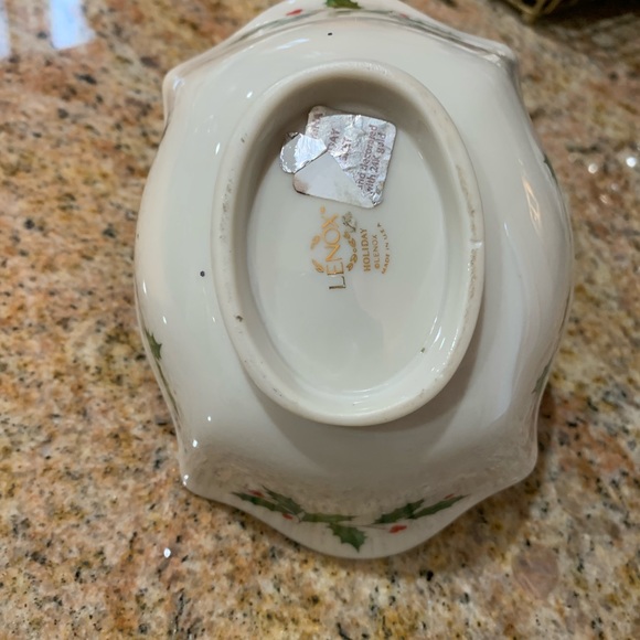 Lenox Holiday Ivory "Bless This Home" 10" Tray. New condition, no box. - Picture 4 of 7